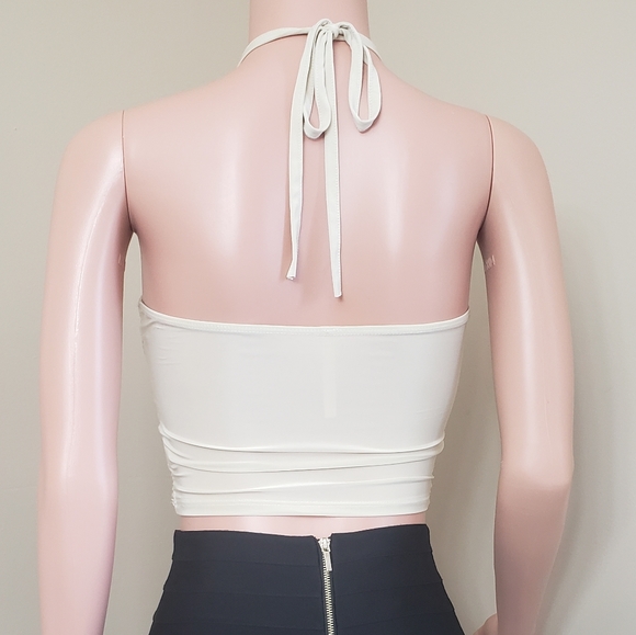 Dulce Carola • Cream Halter Top Size S - Picture 3 of 5
